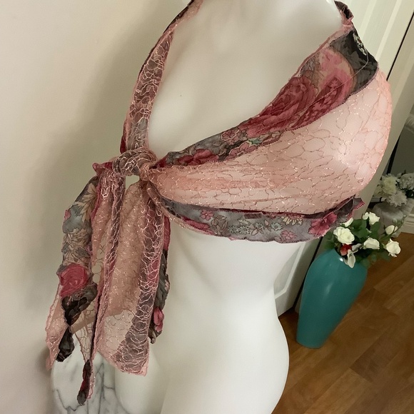 Pink Lace Fancy Scarf Excellent Condition - Picture 7 of 13